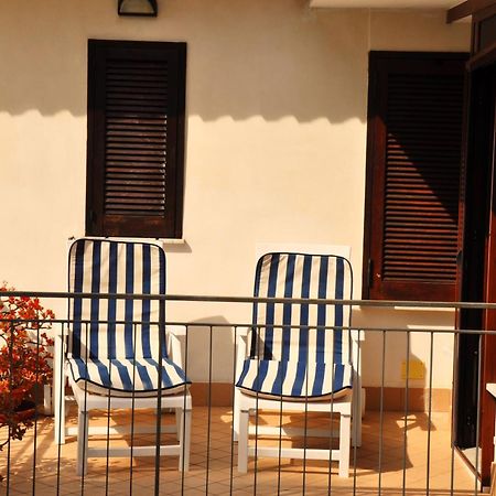 Villa Laura Sea View Apartments Santa Maria di Castellabate Pokoj fotografie