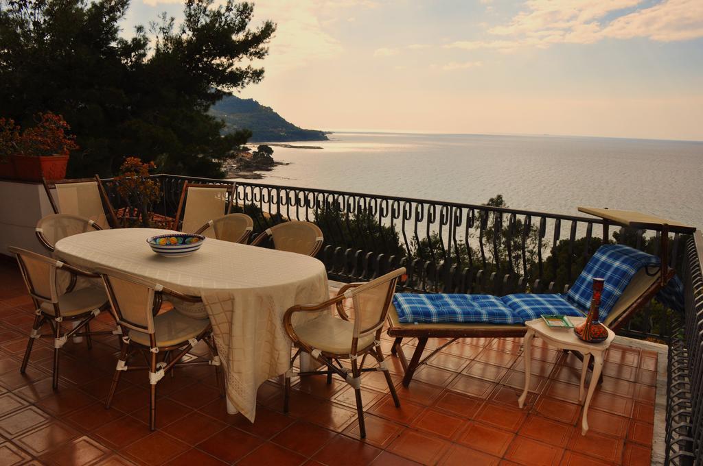 Villa Laura Sea View Apartments Santa Maria di Castellabate Exteriér fotografie